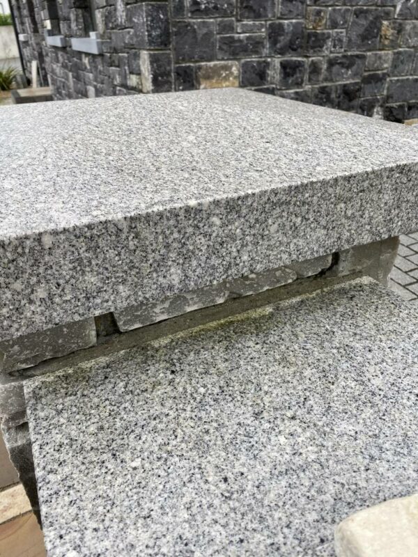 Granite Pier Capping (Flat)