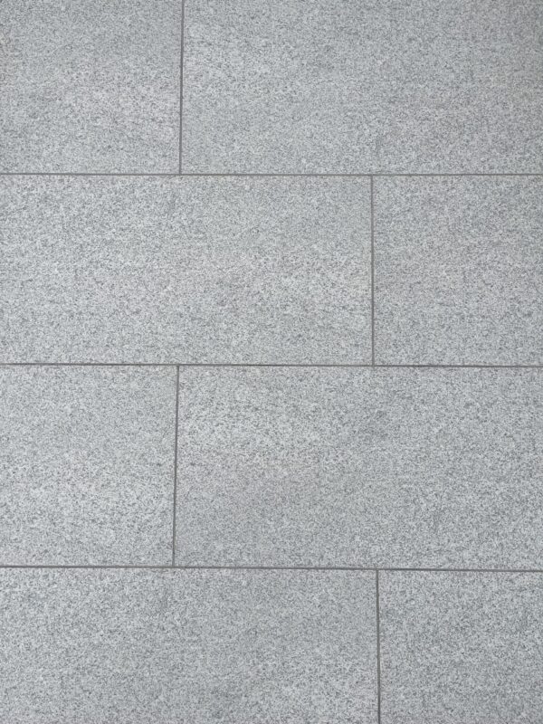 Porcelain Silver Granite 800 x 400